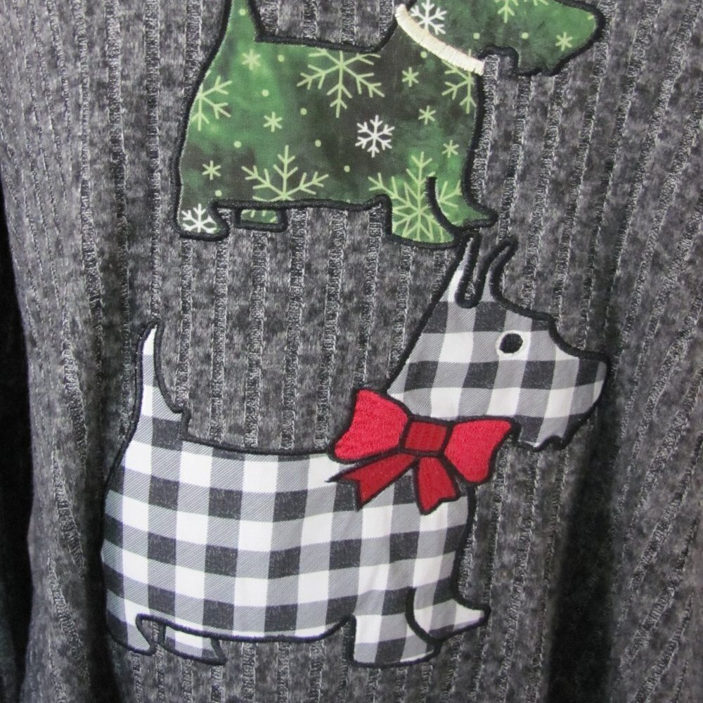 ONE WORLD LIVE & LET LIVE  LADIES CHRISTMAS SWING SHIRT - Picture 4 of 10